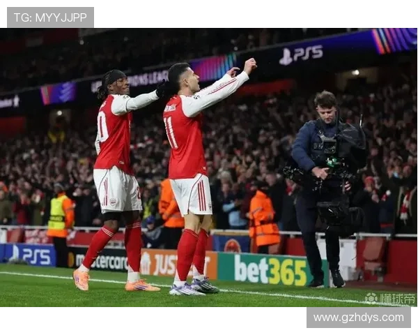 葡萄牙体育力克卡拉巴赫晋级欧冠淘汰赛展现强劲实力